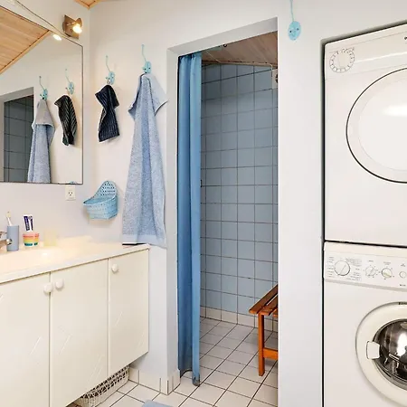 Дом отдыха With Terrace & Fire Pit